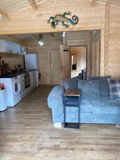 The Wooden Lodge No 1 At The Baltic Cains Brewery リヴァプール エクステリア 写真