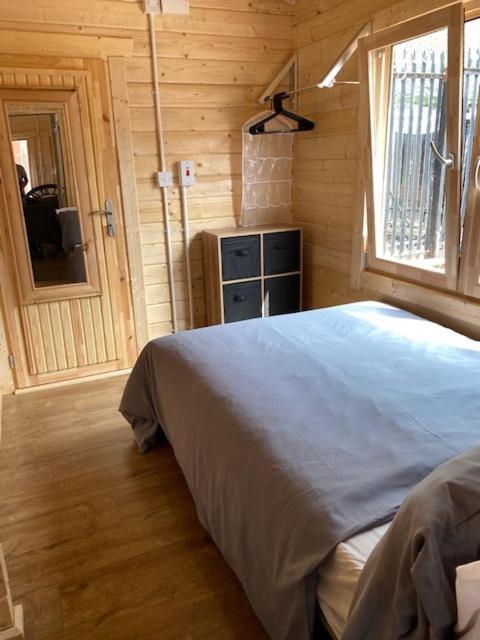 The Wooden Lodge No 1 At The Baltic Cains Brewery リヴァプール エクステリア 写真